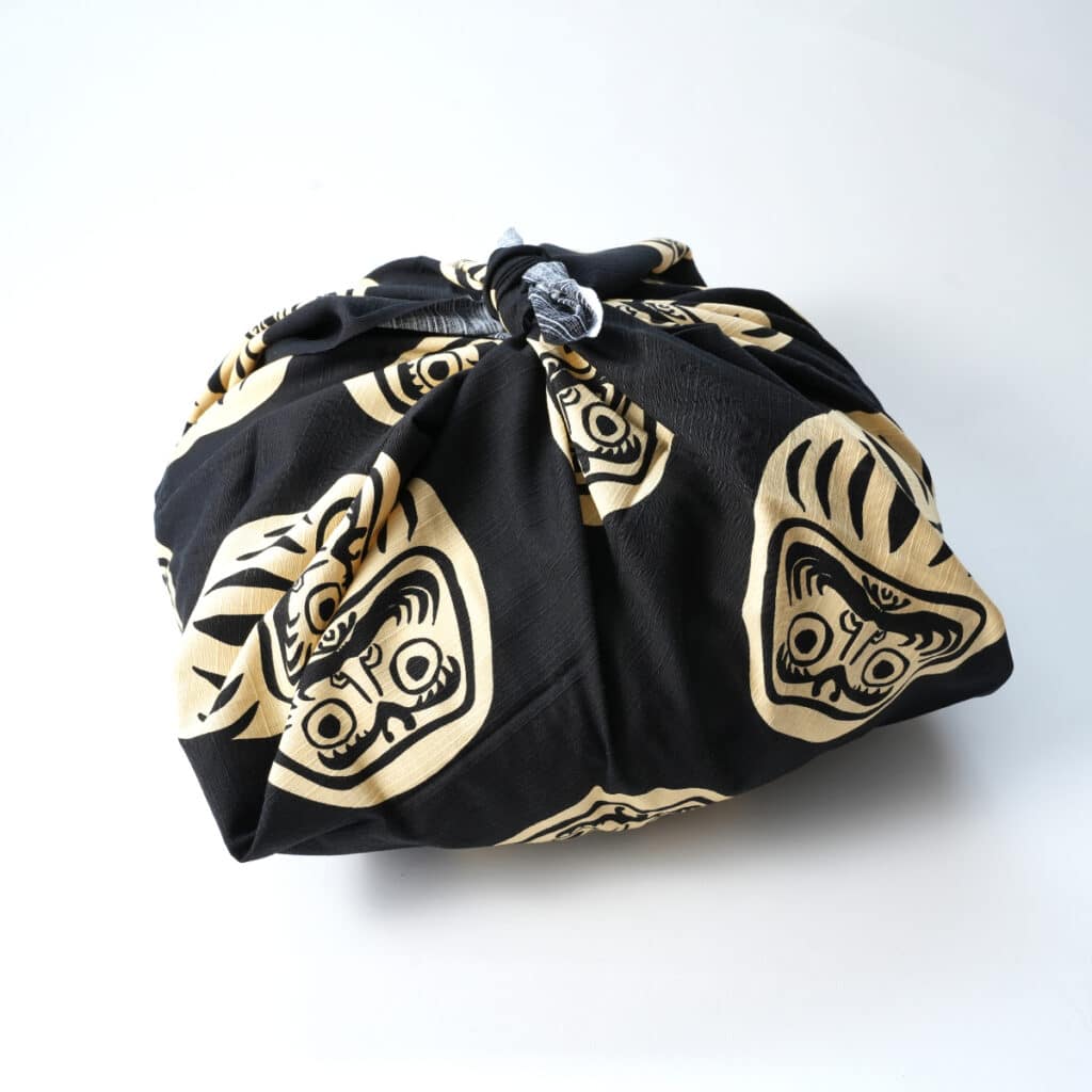 daruma furoshiki